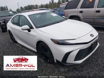 Toyota Camry IX 2024