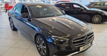 Mercedes Klasa E W213 2022 Mercedes-Benz Klasa E E300de W213 Salon PL 23 Gwarancja producenta Plug-in, zdjęcie 1