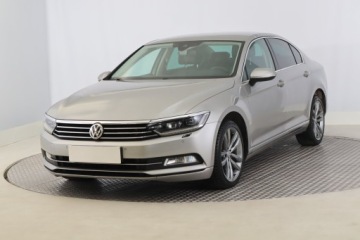 Volkswagen Passat B8 Limousine 2.0 TDI 150KM 2015 VW Passat 2.0 TDI, Salon Polska, 1. Właściciel, zdjęcie 1