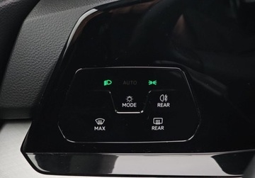 Volkswagen Golf VIII Variant 2.0 TDI 115KM 2023 Volkswagen Golf Variant 2.0 TDI 115KM 1WL SalonPL Czujniki Grupa Adamowscy, zdjęcie 15