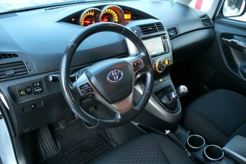 Toyota Verso Minivan 1.8 Valvematic 147KM 2009 Toyota Verso 1.8 VVT-i 147KM Benzyna+LPG z Niemiec, zdjęcie 12