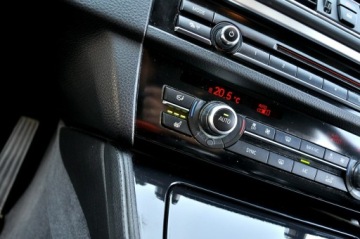 BMW Seria 5 F10-F11 2015 BMW 518 210 PS Lift Automat Duża Navi Xenon, zdjęcie 16