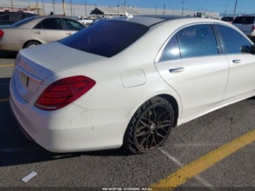 Mercedes Klasa S W222 2015 Mercedes-Benz Klasa S 550 2015 4.7 Benzyna 449KM, zdjęcie 7