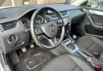 Skoda Octavia III Kombi Facelifting 1.6 TDI 115KM 2020 Skoda Octavia Cena Brutto 1.6 Diesel 116KM, zdjęcie 8