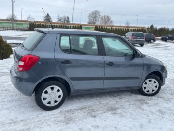 Skoda Fabia II Hatchback Facelifting 1.2 HTP 70KM 2011 Skoda Fabia 1.2 70KM Lift Klima Serwis Sprawdz 1.2 Benzyna 70KM, zdjęcie 27