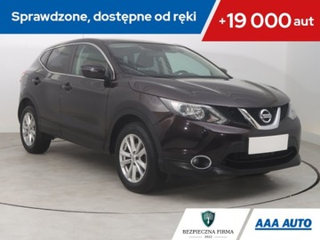 Nissan Qashqai II Crossover 1.2 DIG-T 115KM 2016 Nissan Qashqai 1.2 DIG-T, Salon Polska