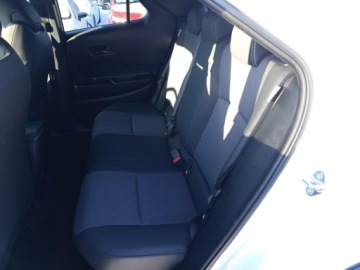 Toyota C-HR II SUV 2.0 Hybrid Dynamic Force 197KM 2024 Toyota C-HR 2.0 Hybrid Executive Toyota C-HR 2.0 H, zdjęcie 21