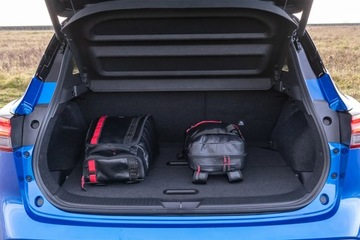 NISSAN QASHQAI I 2007-2014 ПОЛКА БАГАЖНИКА