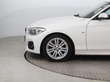 BMW Seria 1 F20-F21 2015 BMW 1 118i, Salon Polska, Automat, Navi, Klima, zdjęcie 14