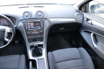 Ford Mondeo IV Hatchback 2.0 Duratec Flexifuel 145KM 2011 Ford Mondeo 2.0 16V, Navi, Klima, Klimatronic, zdjęcie 7