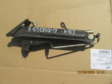 MERCEDES W163 ML ZVEDÁK A1635800018