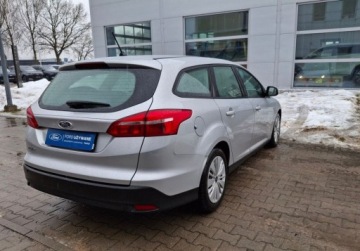 Ford Focus III Kombi Facelifting 1.5 TDCi 120KM 2018 Ford Focus SW 1,5 TDCi 120km, Salon Polska, FV 23 1.5 Diesel 120KM, zdjęcie 5