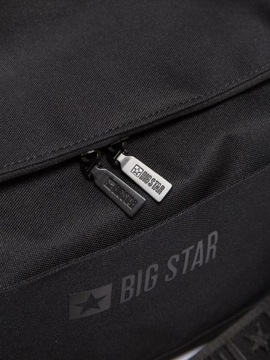 Sportowa torba podróżna Big Star NN574193 czarny 25l