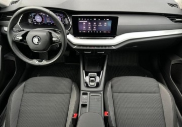 Skoda Octavia IV Liftback 1.5 TSI EVO 150KM 2024 Skoda Octavia Selection komplet opon, Podgrzewane fotele, Kamera cofania,, zdjęcie 3