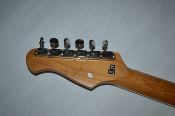 СУПЕР КОПИЯ JAZZMASTER ИЗ P90 В ЛЮХОВНОЙ АРАНЖИВАЦИИ