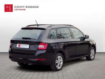 Skoda Fabia III Kombi Facelifting 1.0 TSI 95KM 2021 Skoda Fabia 1.0 TSI 95KM Ambition klimatyzacja Czujniki Salon PLSerwis ASO, zdjęcie 4