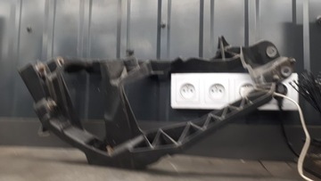 MN105060 OKULÁR PRAVÝ MITSUBISHI COLT VI