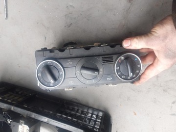 A1698300585 PANEL NAWIEWU KLIMATYZACJI MERCEDES W169 A-KLASA
