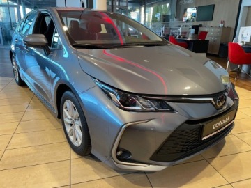 Toyota Corolla XII Sedan Facelifting 1.5 VVT-i 125KM 2024 Toyota Corolla 1.5 Comfort MS Seria E21 (2019-) To, zdjęcie 2