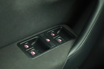 Volkswagen Polo V Hatchback 3d Facelifting 1.2 TSI BlueMotion Technology 90KM 2017 VW Polo 1.2 TSI, Salon Polska, Klima, Tempomat, zdjęcie 12