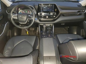 Toyota Highlander III 2022 Toyota Highlander 2022 r.,2,5L XLE 4x4 2.5 Hybryda 243KM, zdjęcie 8