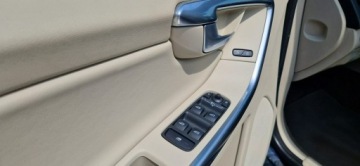 Volvo XC60 I SUV 2.4 D5 215KM 2013 Volvo XC 60 Jeden Właściciel Salon Polska 2.4 D5, zdjęcie 19