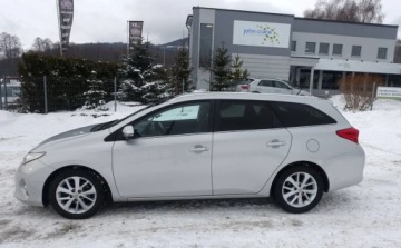 Toyota Auris II Touring Sports D-4D 90 90KM 2014 Toyota Auris 1.4D-4D 90KM 1wlascicel Bezwypadkowy Oryginalny przebieg Zero, zdjęcie 3