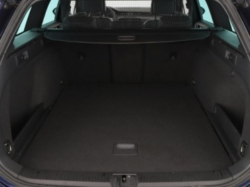 Volkswagen Passat B8 Variant 1.8 TSI BlueMotion Technology 180KM 2018 Volkswagen Passat R-Line DSG virtual cocpit navi, zdjęcie 19