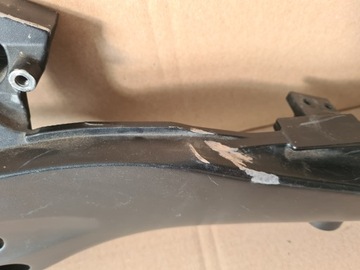 SUZUKI GSXR 600 750 K6 K7 КРОНШТЕЙН РАМЫ ЗАДНИЙ ЛЕВЫЙ