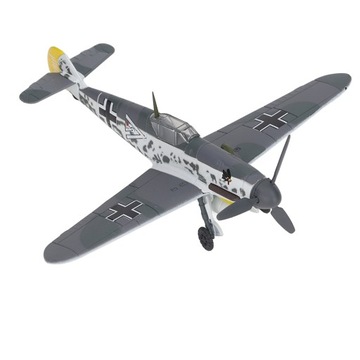 Модель самолета-истребителя BF109 в масштабе 1:72