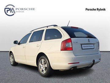 Skoda Octavia II Kombi 1.6 TDI CR DPF 105KM 2010 Skoda Octavia 1.6 TDI 4x4 105KM Ambition manual 6B, zdjęcie 2