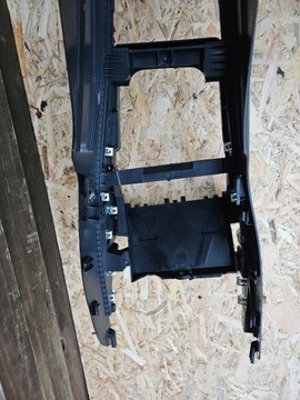 PODŁOKIETNIK VW GOLF VII 7 MATERIAŁ USB