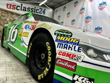 Ford Fusion 2011 Ford Fusion NASCAR RACE CAR, zdjęcie 25