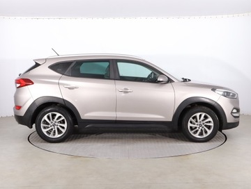 Hyundai Tucson III SUV 2.0 CRDI 136KM 2016 Hyundai Tucson 2.0 CRDi, Salon Polska, Serwis ASO, zdjęcie 5