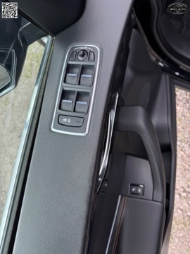 Jaguar F-Pace SUV 2.0 iD4 240KM 2017 Jaguar F-Pace 2.0 diesel ( 241 km ) - AWD- Automat - Szwajcaria Po serwis, zdjęcie 38