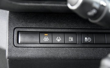 Peugeot 3008 II Plug-In Hybrid Facelifting 1.6 HYBRID4 300KM 2021 Peugeot 3008 SKORA Alusy LED Navi. BLIS linne assist Grzane fotele 1.6, zdjęcie 28