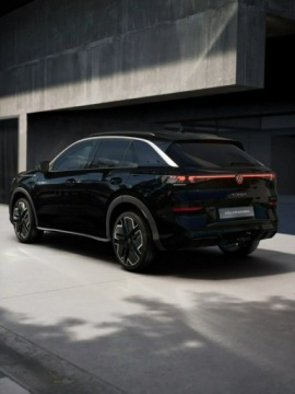 Volkswagen T-Roc I SUV Facelifting 1.5 TSI ACT 150KM 2026 Volkswagen T-Roc Wersja R-Line 1.5 eTSI 150 KM DSG, zdjęcie 11