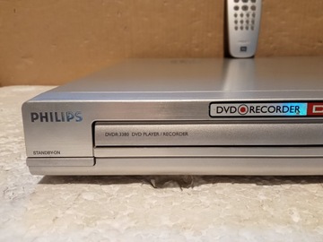 PHILIPS DVDR3380 с пультом дистанционного управления.