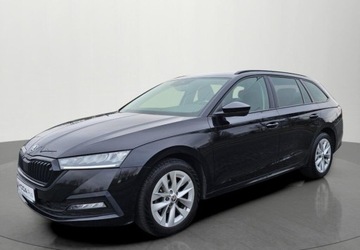 Skoda Octavia IV Kombi 2.0 TDI 150KM 2022 Skoda Octavia nowy Rozrzad i Hamulce - Czujniki - Kamera - Stan bdb - Fakt