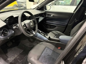 Alfa Romeo Junior 2025 ALFA ROMEO Junior Ibrida eDCT Suv 1.2 (145KM) 2025, zdjęcie 8