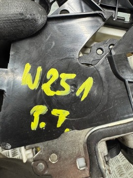 MERCEDES R W251 LONG ZÁMEK DVEŘE PRAVÝ ZADNÍ 1697302235