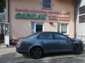 JETTA 5 ZESTAW SKRZYNKI BEZPIECZNIKÓW 3C0937049AE