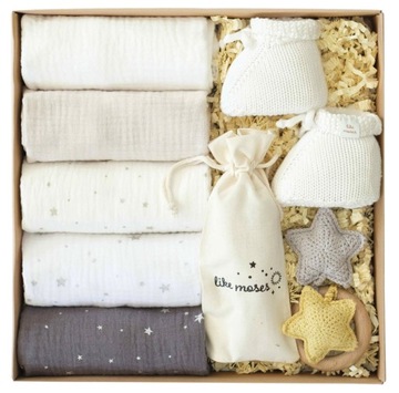 PREZENT BABY SHOWER CHRZEST NARODZINY WYPRAWKA NOWORODKA PIELUSZKI BUCIKI