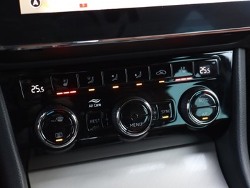 Skoda Superb III Scout 2.0 TDI SCR 200KM 2022 Skoda Superb 2.0 TDI, Salon Polska, 197 KM, 4X4, zdjęcie 17