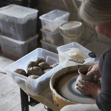 ПЛАСТИКОВЫЙ КОНТЕЙНЕР ДЛЯ ИГРУШЕК С ЛЕКАРСТВАМИ С КРЫШКОЙ IKEA 5л