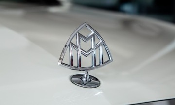 MÍŘIDLO ZNAK LOGO MAYBACH NA KAPOTA MERCEDES W220 W221 W222 W223 X167
