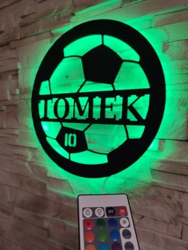 Lampka nocna LED PIŁKARZ Imię + numer Piłka Nożna LED pilot wielokolorowy