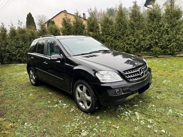 Mercedes Klasa M W164 Off-roader 3.0 V6 (280 CDI) 190KM 2006 Mercedes ML 320 3,0 V6 4Matic Offroad Sport, zdjęcie 1