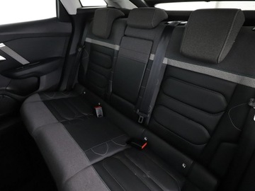 Citroen C4 III SUV 1.5 BlueHDi 131KM 2020 Citroen C4 automat full LED klima auto navi kamera, zdjęcie 16