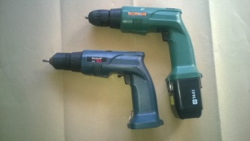 Аккумуляторные отвертки 2 шт.